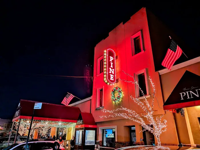 Pine Restaurant Picture 1