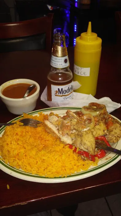 Las Mella's Restaurant Picture 6