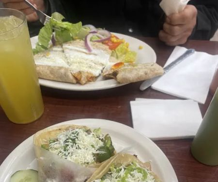 Totopos Taqueria
