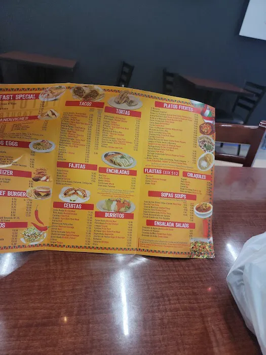 Totopos Taqueria Picture 3