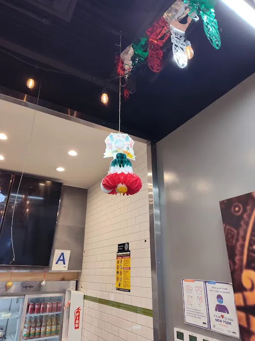Totopos Taqueria Picture 9