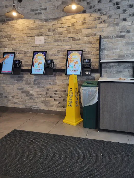 Taco Bell Picture 6