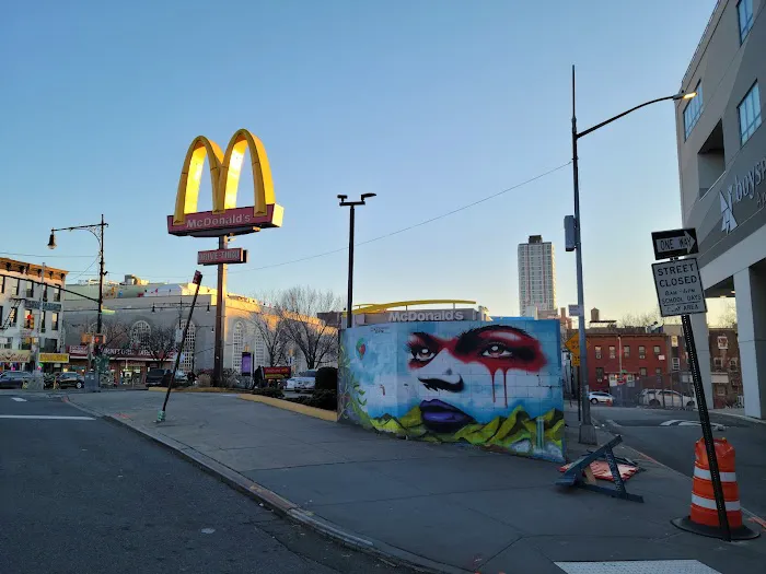 McDonald's Picture 7
