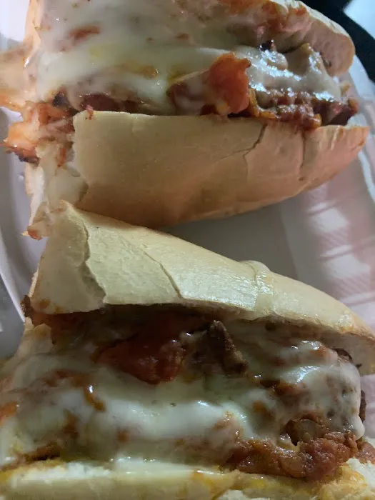 Giovani's Big Pizza Picture 6