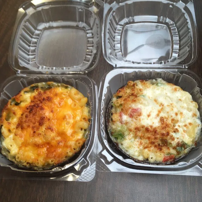 Landin Mac & Cheese Picture 4