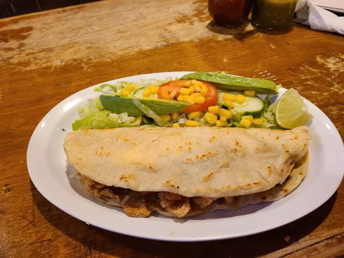 Xochimilco Family Restaurant Picture 5