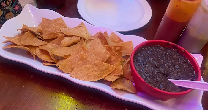 Xochimilco Family Restaurant Picture 4