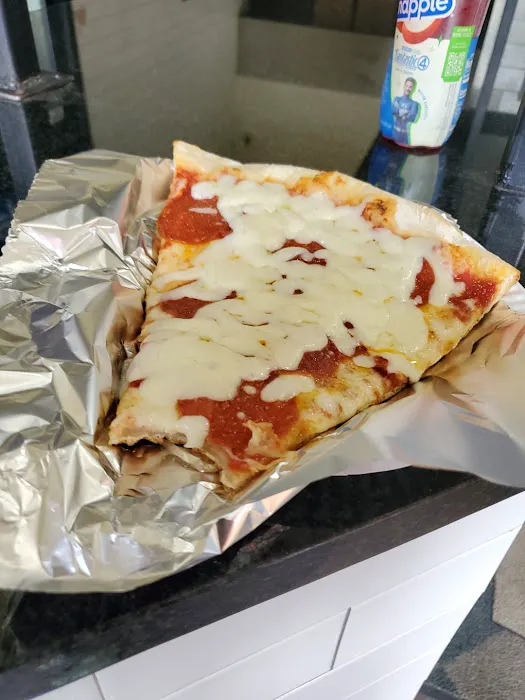 Circle Pizza Picture 8