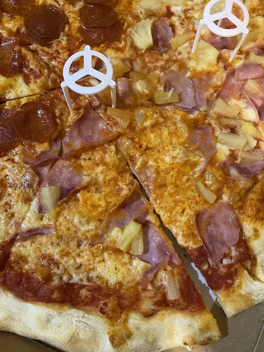 Circle Pizza Picture 1