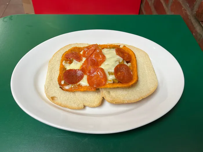 St. Lawrence D.V. Pizza Picture 9