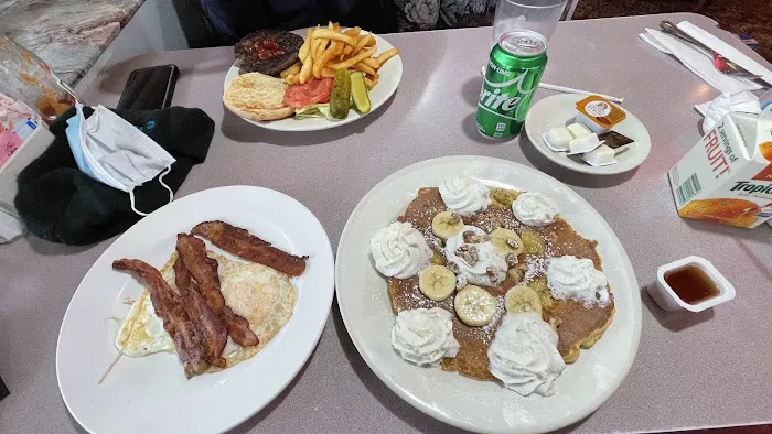 Golden Eagle Restaurant Picture 9