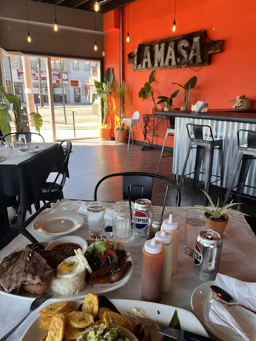 La Masa Restaurant Picture 3