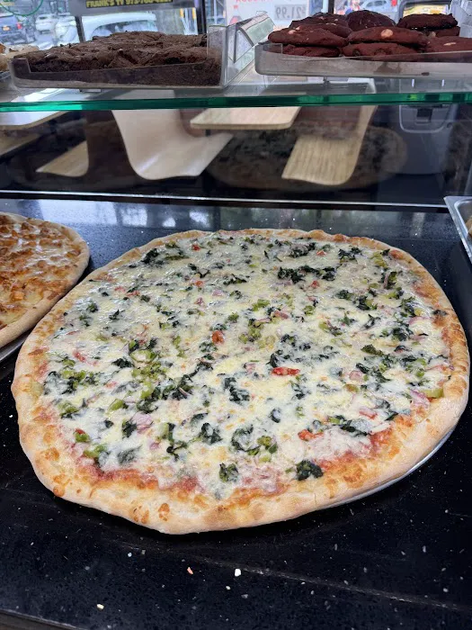 Jerry's Pizzeria Picture 9