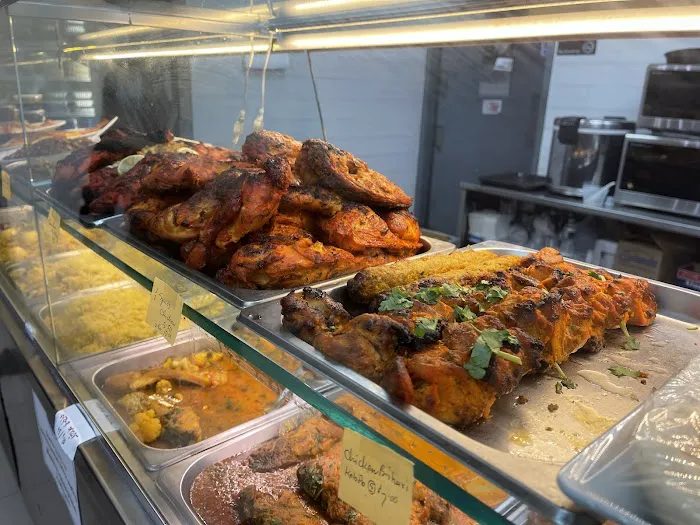 Neerob Restaurant & Halal Chinese Picture 6