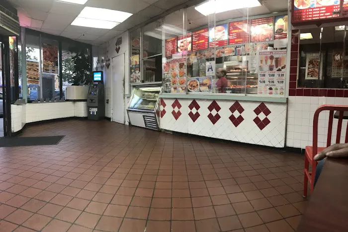 Crown Fried Chicken Picture 1