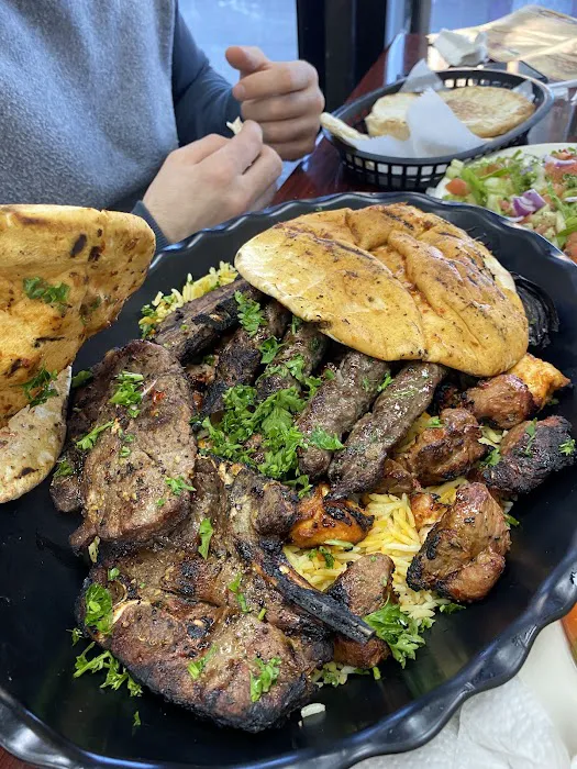 Grill House Picture 9