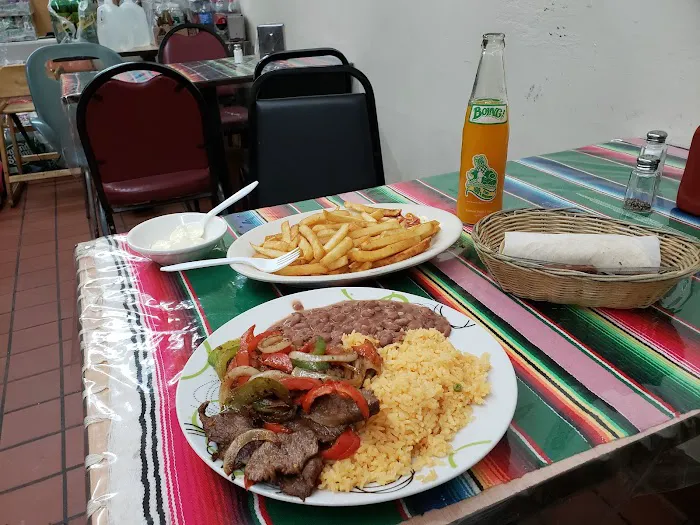 La Lupita Picture 9