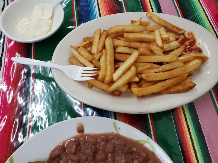 La Lupita Picture 6