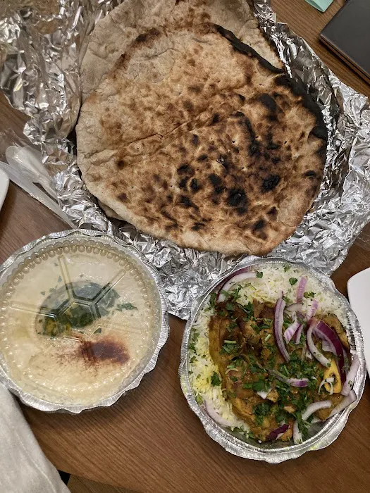 Oasis Mediterranean Restaurant Picture 2