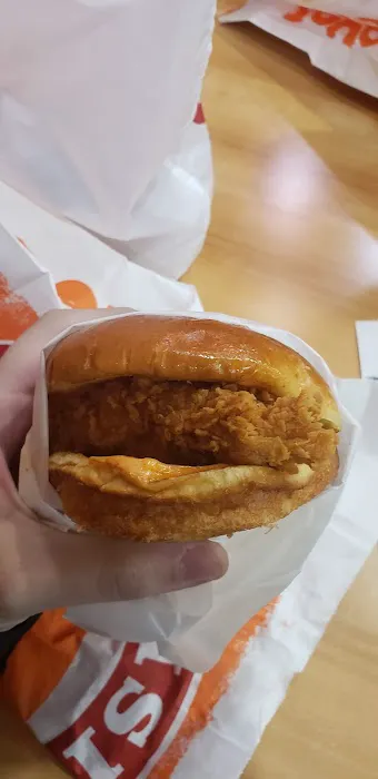 Popeyes Louisiana Kitchen Picture 2