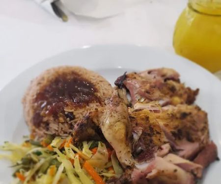Hummingbird Grill & Lounge