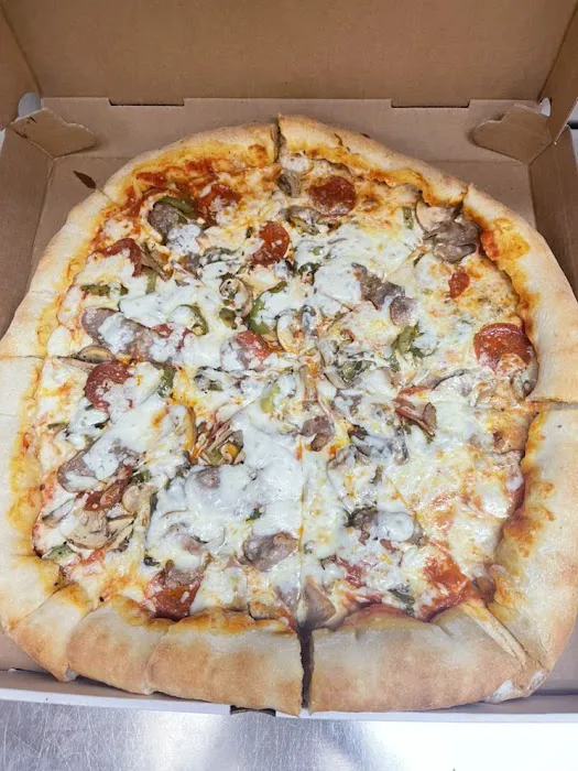 Courtland Pizzeria Picture 9