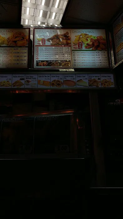 Kennedy's Chicken & Sandwich Picture 4