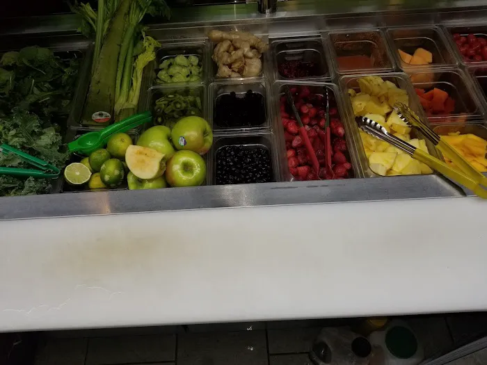 Adames Juice Bar Picture 4