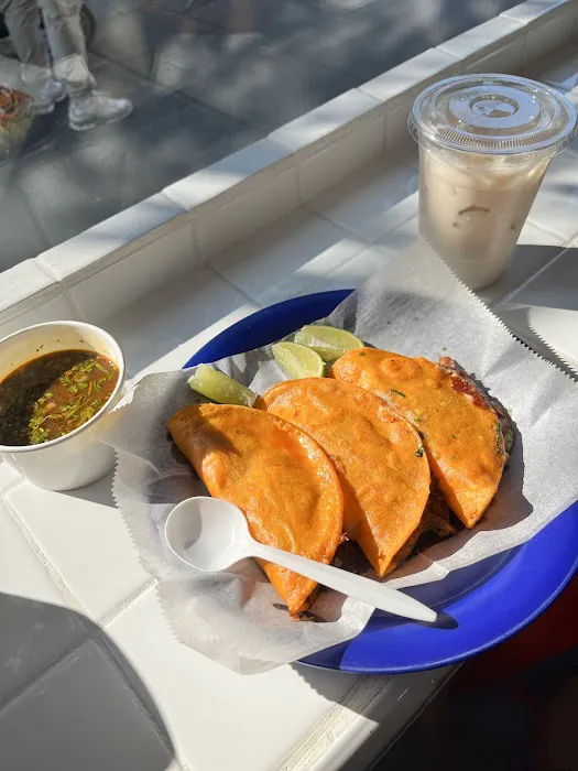 Rey Tacos Taqueria Picture 5