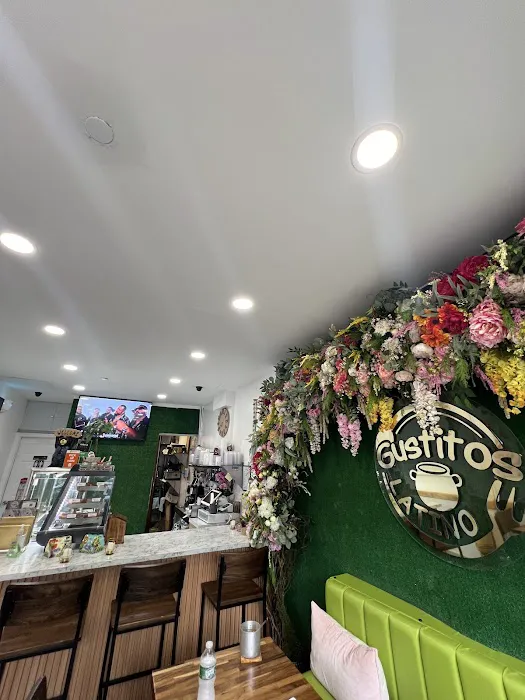 Gustitos Latino Restaurant Picture 3