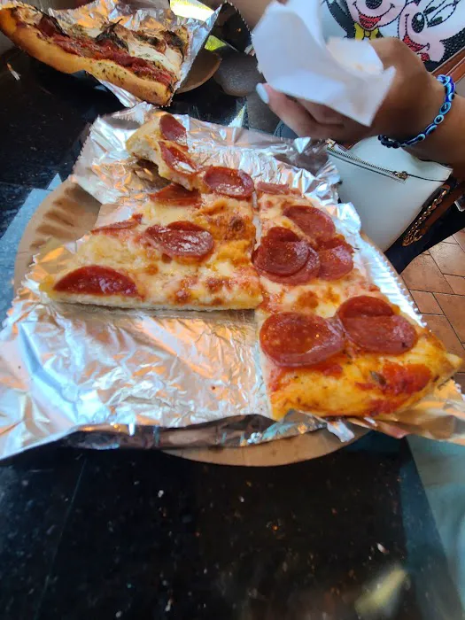 Prego's Pizza Picture 6