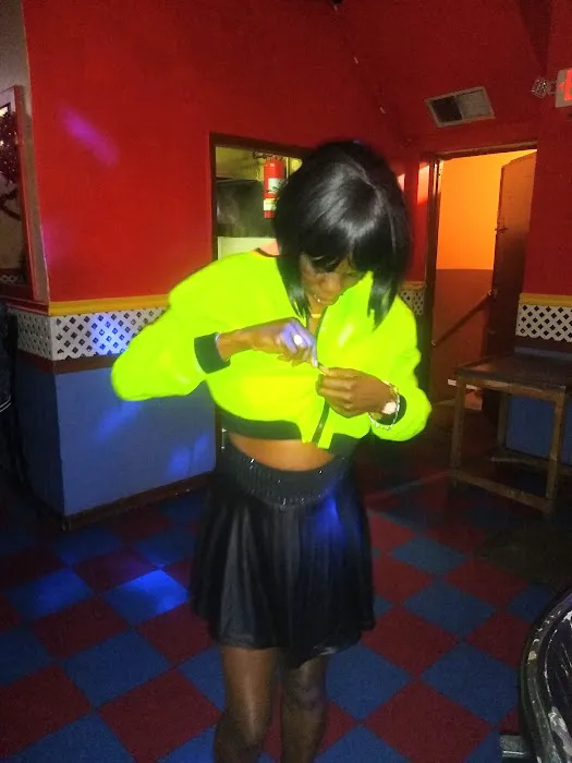 St Bess Jamaican Restaurant Picture 6