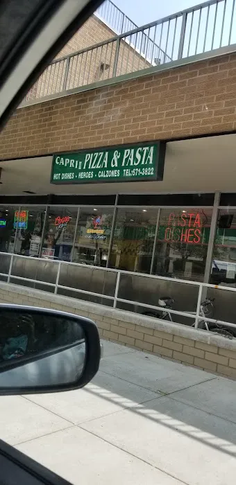 Capri II Pizzeria Picture 4