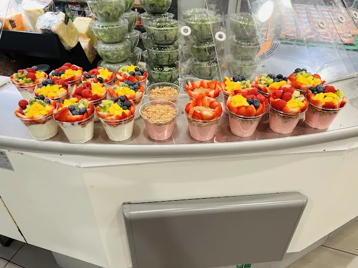 Square Food Market Picture 1