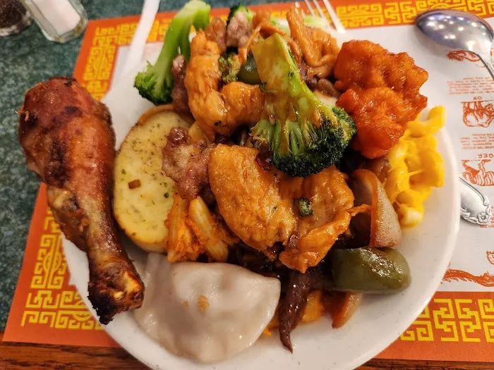 Merryland Buffet Picture 5