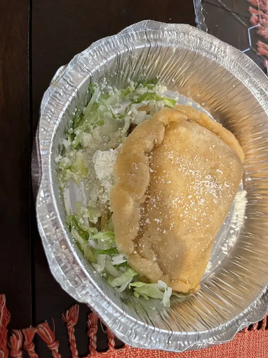 Betos Restaurant Inc Picture 7