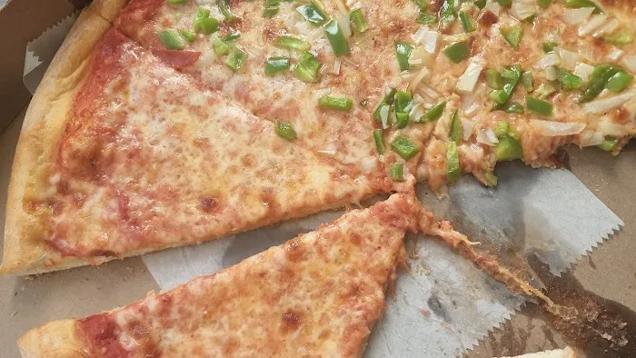 BB Pizza & Dine Picture 4