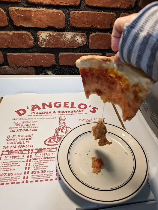 D'Angelo's Pizzeria & Restaurant Picture 9