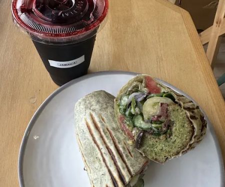 Daisy's Juice Bar & Café