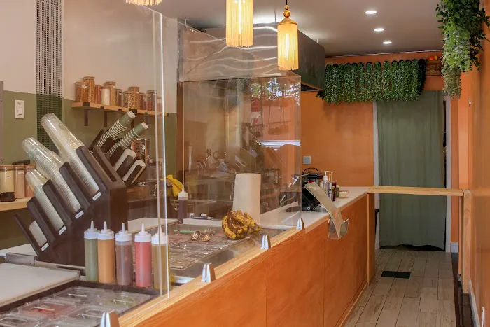 Daisy's Juice Bar & Café Picture 5