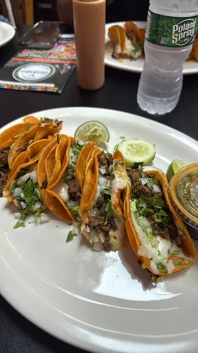 Taqueria el chiltepin Picture 1