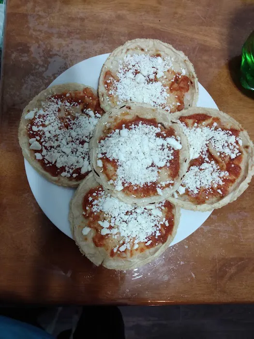 Antojitos Carolina Food Truck Picture 9