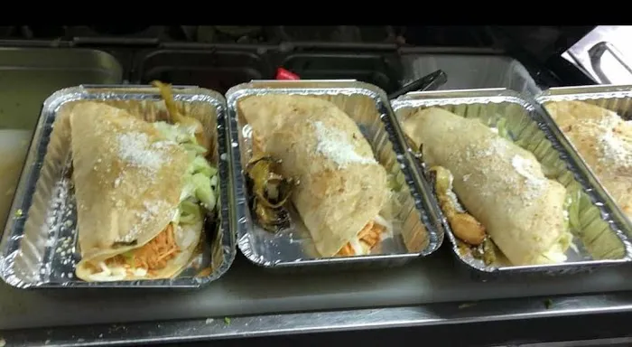 Antojitos Carolina Food Truck Picture 2
