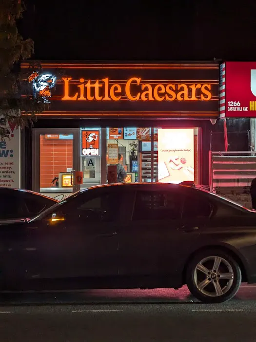 Little Caesars Pizza Picture 7