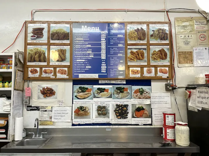 Manuel's Fish Market Picture 10