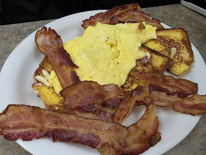 Liberty Diner Picture 8