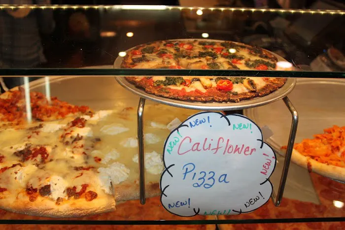 Mia Pizzeria Picture 6