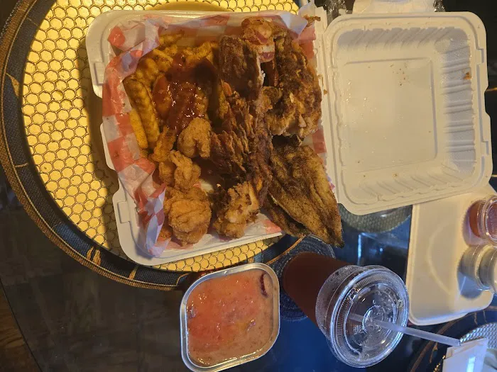 Sea & sauce Picture 2