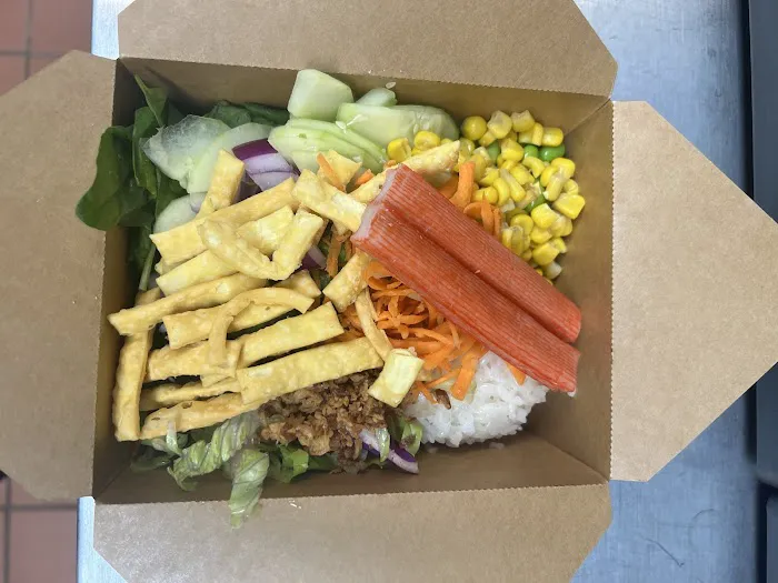 Taichi Bubble Tea, Ramen & Poke Picture 3