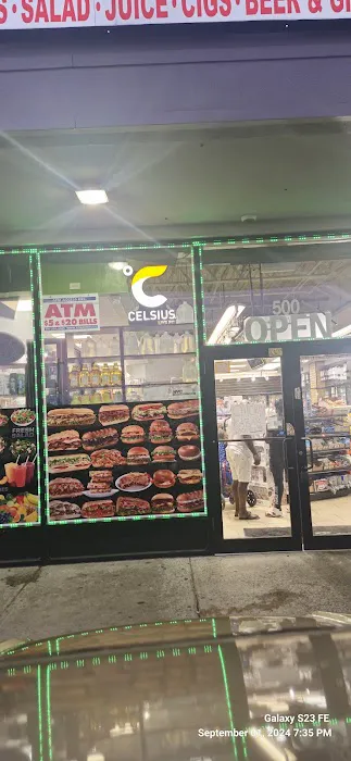 Munchies Deli Picture 3